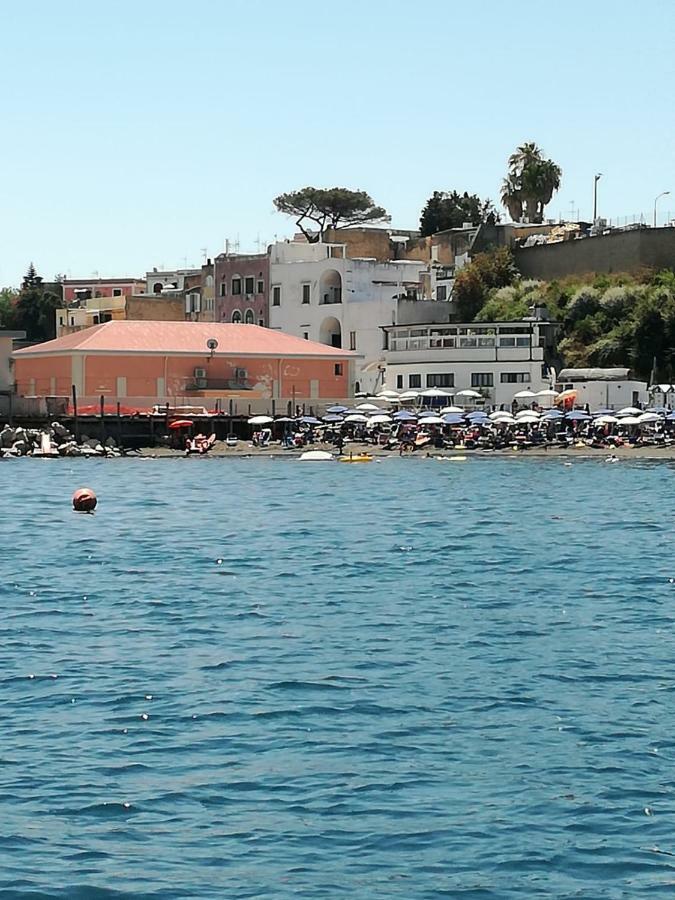 Casa Geltrude Al Porto Villa Procida Eksteriør billede